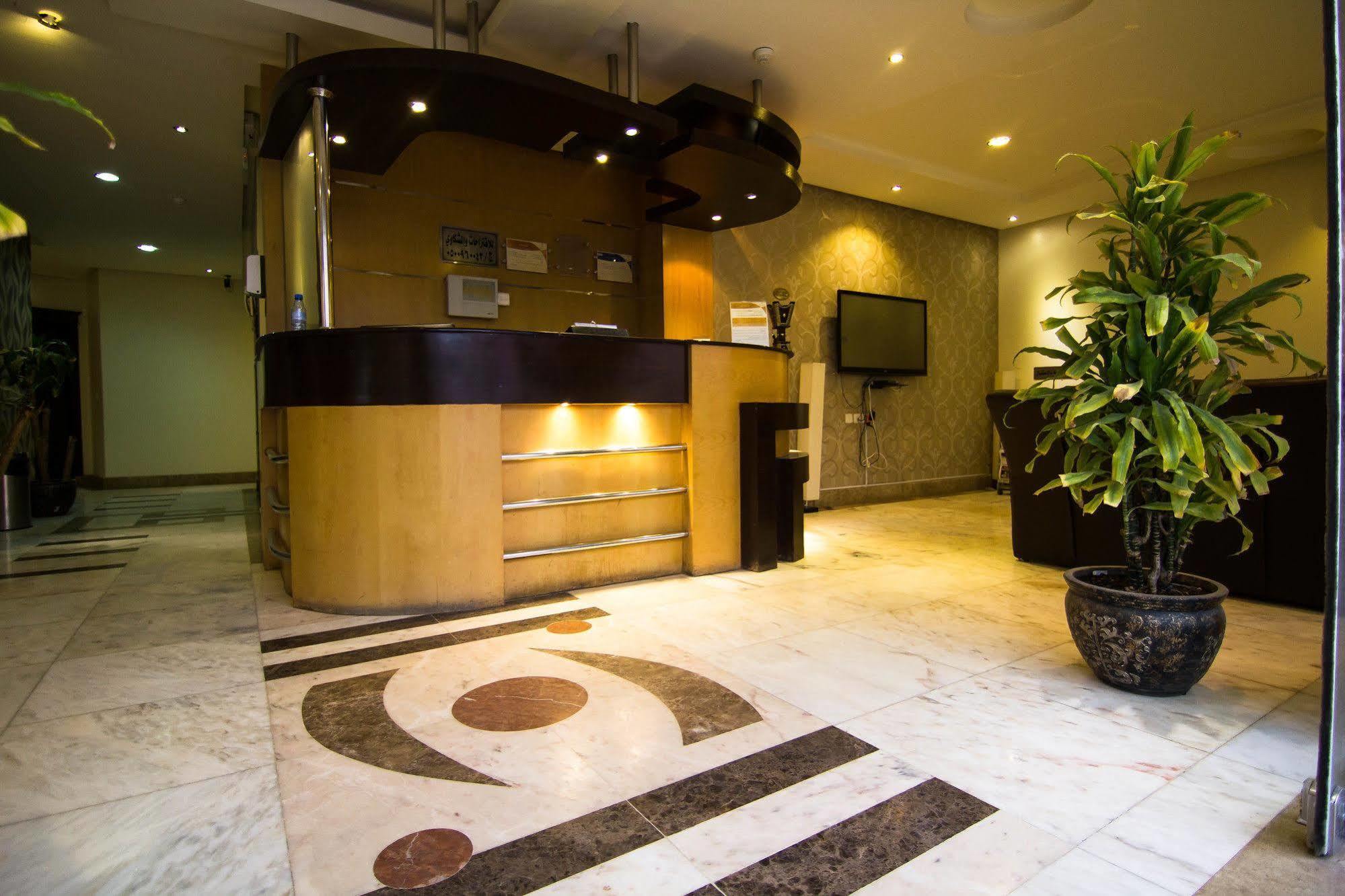 Al Makan Suites 101 By Al Azmy Riyadh Ngoại thất bức ảnh